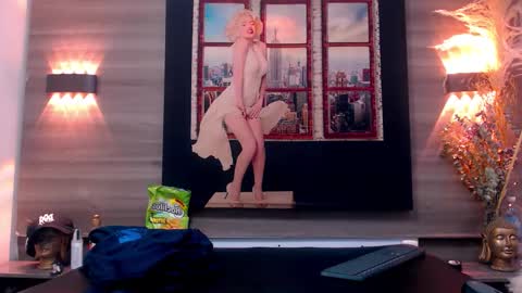 GregorySforza online show from December 2, 7:50 pm