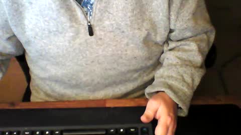 Snapshot of greyghost04 chatting on February 27, 5:56 am greyghost04 online show from February 27, 5:56 am