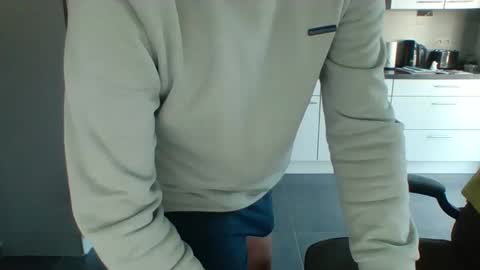 Snapshot of griesie chatting on December 20, 10:38 am Griesie online show from December 20, 10:38 am