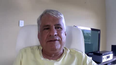 grisa01 online show from April 15, 5:57 pm