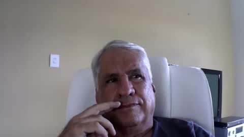 grisa01 online show from April 13, 4:29 pm