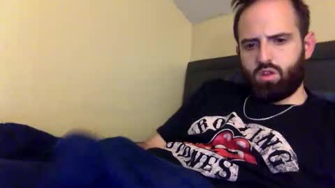 Snapshot of grobs123 chatting on September 22, 11:59 pm grobs123 online show from September 22, 11:59 pm