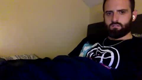 Snapshot of grobs123 chatting on September 19, 1:07 am grobs123 online show from September 19, 1:07 am