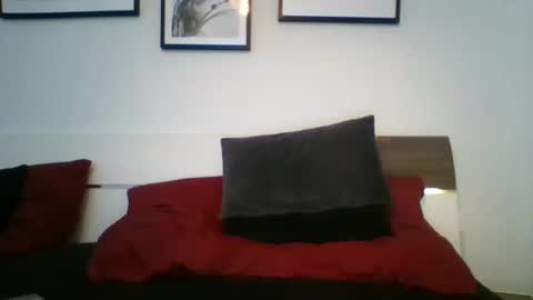 guerillatequilla online show from December 20, 10:49 am