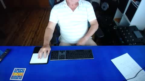 guesswhatigot2 online show from February 3, 8:24 am