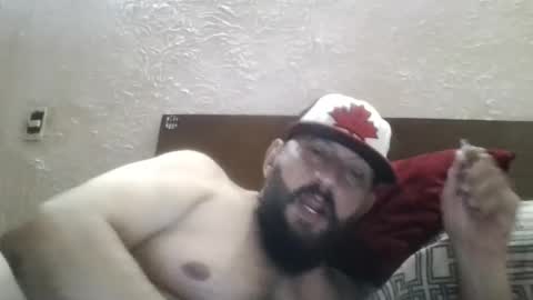 gustavo1350 online show from August 9, 2:52 am
