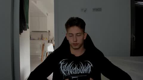 Oliver online show from March 12, 4:15 pm