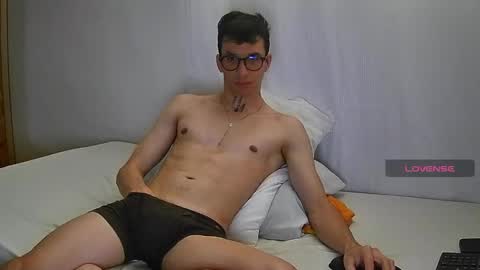 gyo online show from December 20, 11:39 am