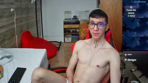 gyo online show from October 4, 2:33 pm