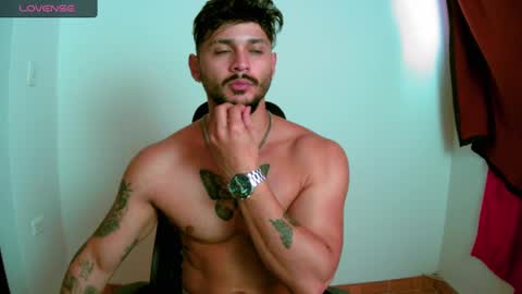 hadeess__ online show from February 15, 8:45 pm