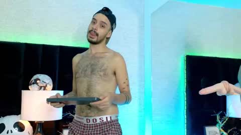 Snapshot of hairy_diamond chatting on October 24, 4:52 pm H A I R Y D I A M O N D online show from October 24, 4:52 pm
