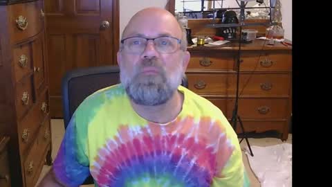 HairyDaddyBear69 online show from October 18, 3:39 pm