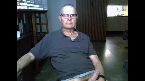 Prefer men 80 online show from April 26, 8:05 pm