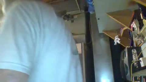 Snapshot of handiemanhere chatting on October 8, 2:21 pm naked man online show from October 8, 2:21 pm