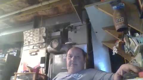 naked man online show from March 27, 3:32 am