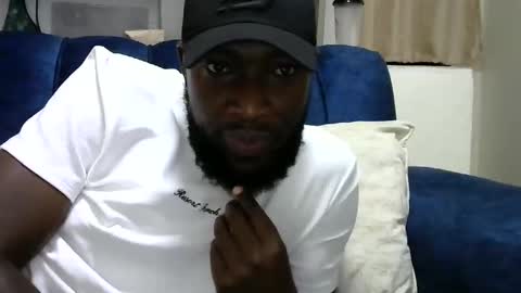 handsome king online show from December 8, 5:33 pm