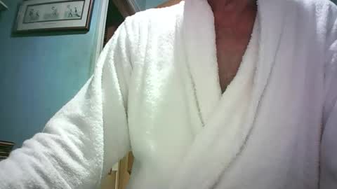 handymanforyou177322 online show from April 18, 11:59 pm