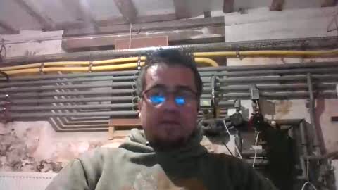 hangover4848 online show from April 21, 6:36 pm