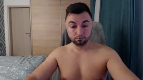 HankMalone online show from December 29, 4:38 am