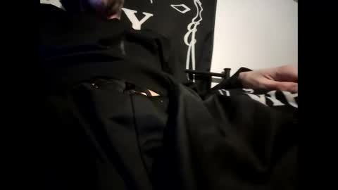 hankskrave online show from February 3, 10:03 am