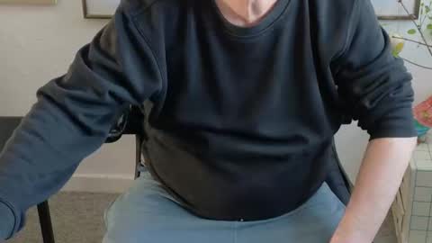 charly online show from April 1, 2:03 pm