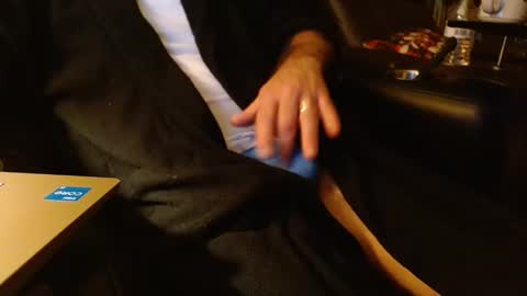 Jhonassmann12 online show from December 7, 10:01 am