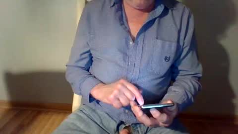 hardchicagoforzya online show from March 7, 12:37 am