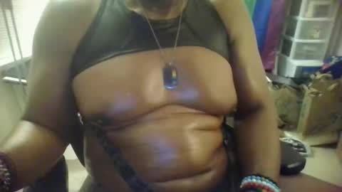 Snapshot of hardck chatting on February 22, 11:13 am hardy online show from February 22, 11:13 am