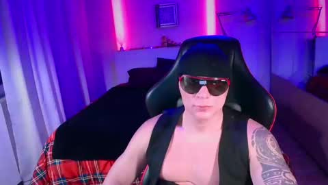 MATTSTEEL - ITALIAN STALLION online show from March 7, 11:26 pm