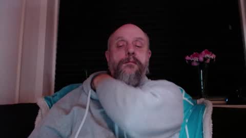 MrLazy online show from February 14, 12:05 am