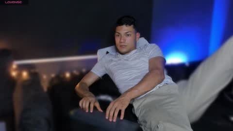  ... online show from February 26, 10:51 pm