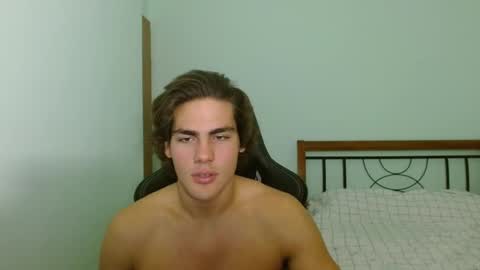 Snapshot of harryking1 chatting on September 22, 8:52 pm harryking1 online show from September 22, 8:52 pm