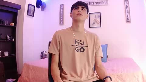 Snapshot of harrythomson1 chatting on September 11, 6:18 pm harry thomson online show from September 11, 6:18 pm