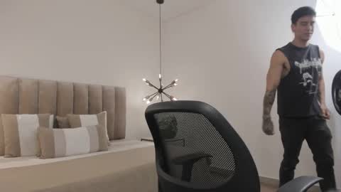 Harry Jones online show from February 25, 5:36 pm