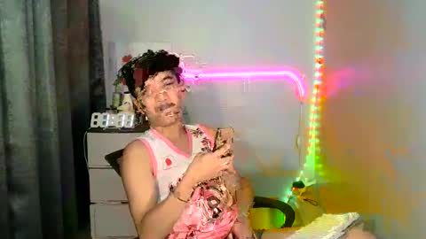 Michael18 online show from March 8, 7:13 am