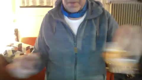 hot n  nasty online show from March 30, 12:00 am