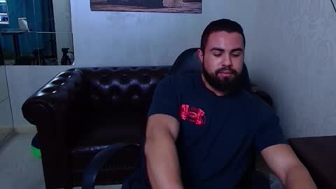 HayesWood online show from December 20, 5:47 am