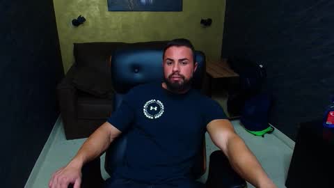 HayesWood online show from October 16, 5:04 am