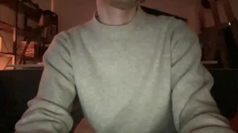 hchappel19 online show from March 9, 8:03 pm