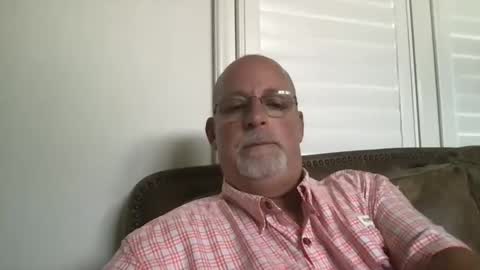 Snapshot of hdeuce22 chatting on October 9, 3:50 pm Hdeuce22 online show from October 9, 3:50 pm