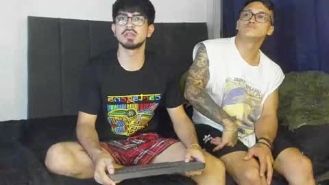 Max  Leo online show from January 4, 6:41 am