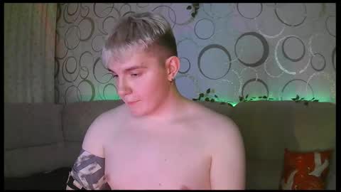 Justin online show from February 24, 8:31 pm