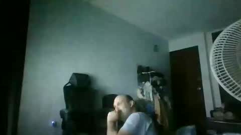 Heavy Rebell online show from February 8, 7:47 am