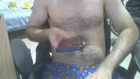 heitorcp1 online show from October 10, 5:01 am