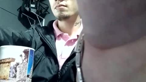 Snapshot of hell_boy66 chatting on October 21, 9:34 am Eros online show from October 21, 9:34 am