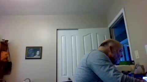 helloforfun111 online show from February 28, 6:52 pm