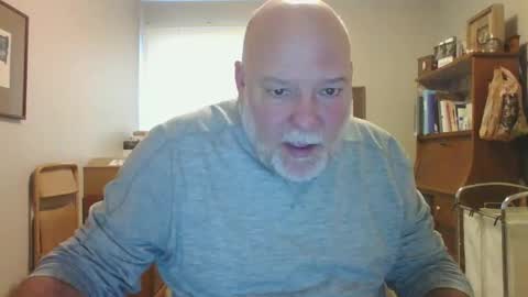 helloforfun111 online show from December 27, 7:03 pm