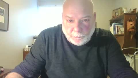 helloforfun111 online show from February 20, 1:08 pm