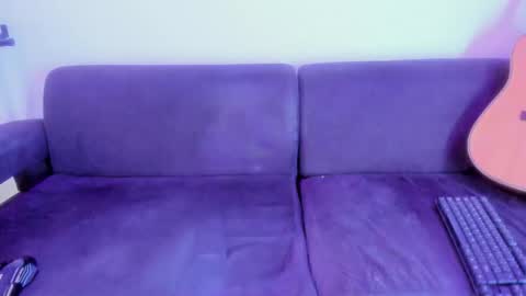 henrik_senn online show from January 17, 2:47 am