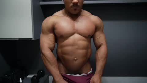 Henri online show from May 24, 8:48 pm